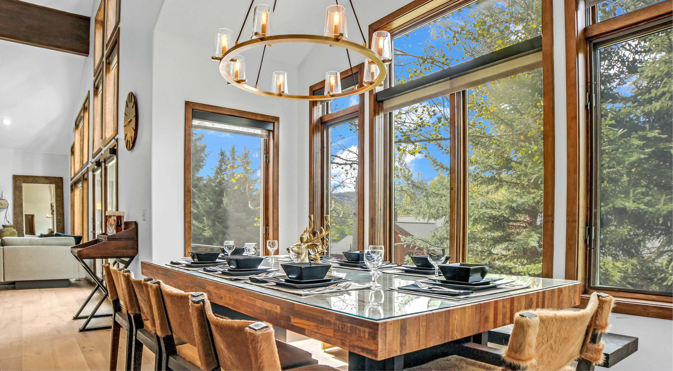 Elevate your Thanksgiving experience with Park City Lodging Historic